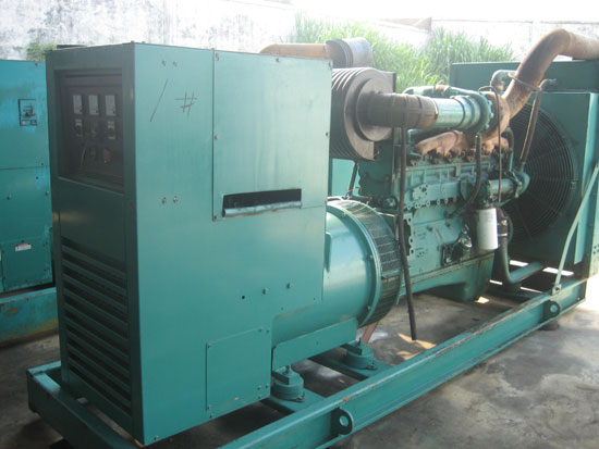 应急租赁发电机- 发电机碳刷磨损的原因是什么