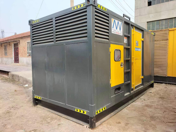 应急柴油发电机输出电流大小是有什么决定的？