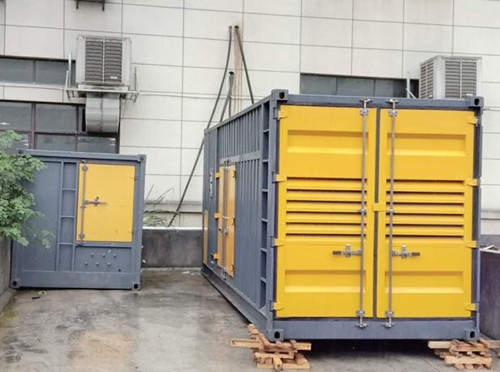 应急柴油发电机输出电压不稳定会对设备造成哪些损害？