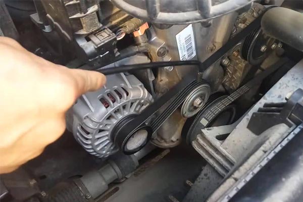 应急转速传感器的工作原理是什么？