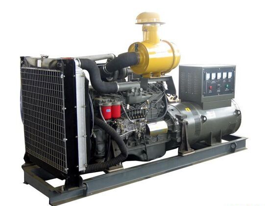 应急汽油发电机组冬季保养时，燃油系统需要注意什么？