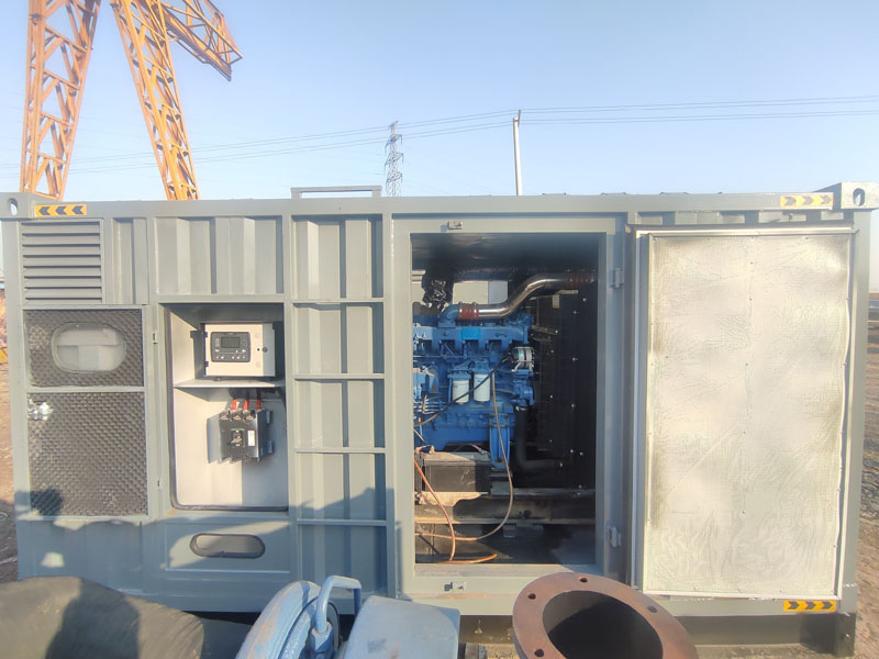 应急柴油发电机组的机油多久更换一次比较合适？